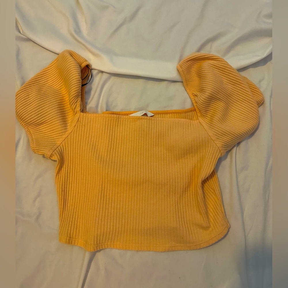 H&M crop top